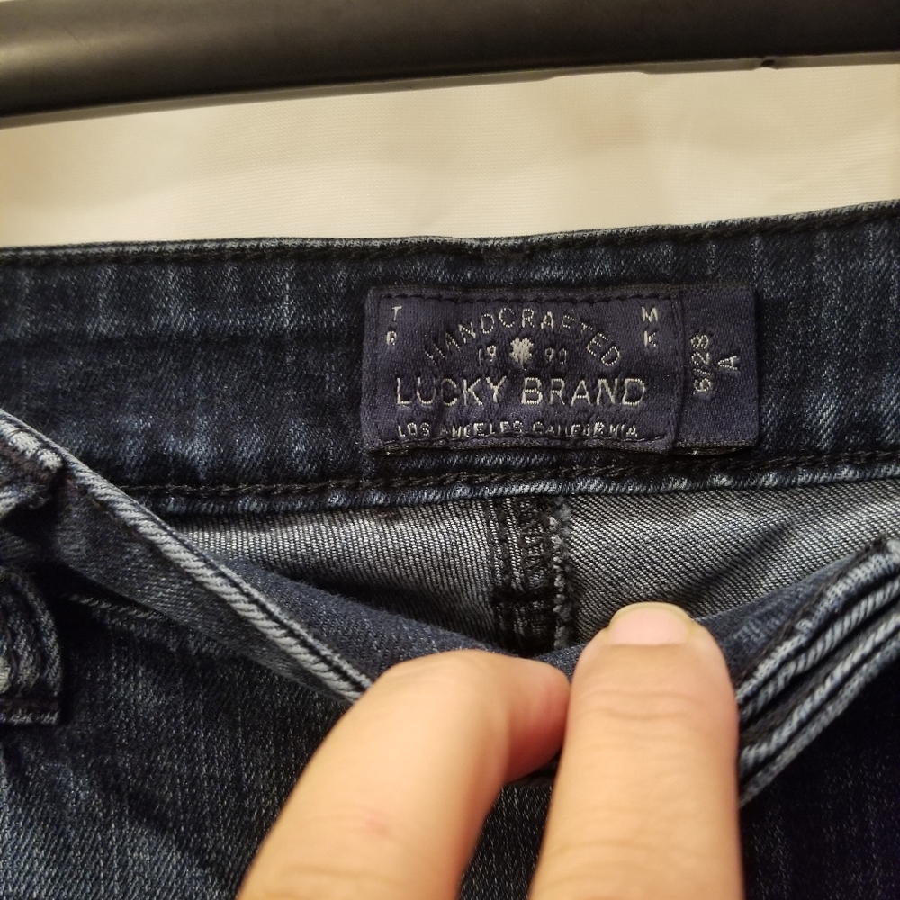 Lucky Brand Lolita Skinny Jeans - Picture 5 of 5